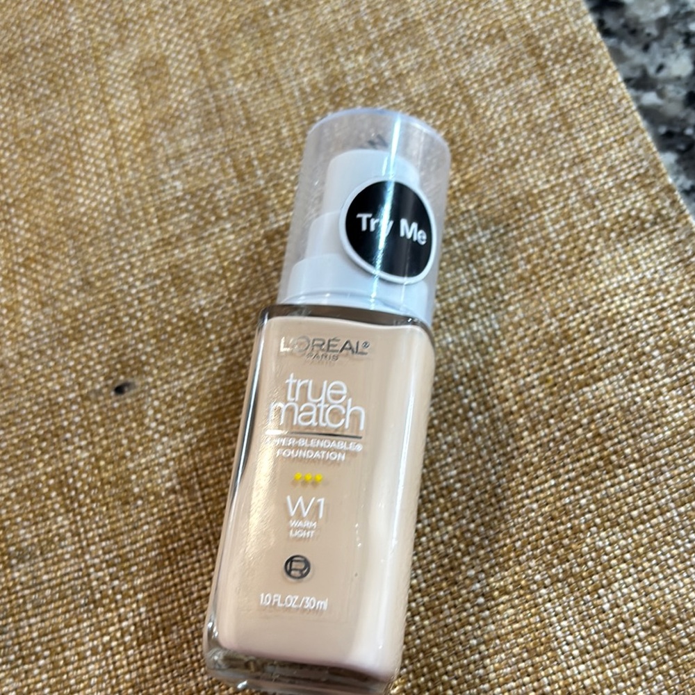 L'Oreal True Match Foundation - Warm Ivory